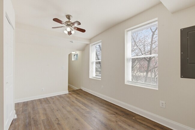 Foto del edificio - 910 N Arlington Ave