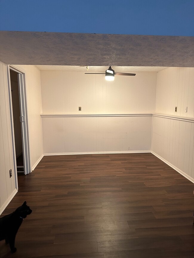 Foto del edificio - 1065 Martin Rd