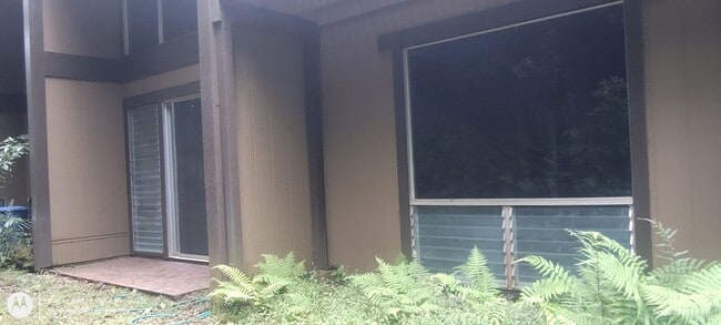 Foto del edificio - Beautiful 4 bed/ 2 bath/ 2 parking In Kaneohe