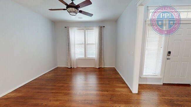 Foto del edificio - *** Arbor Ridge in Bethany!  Corner Lot, Fenced Backyard, Beautiful Floor Plan, Central Air