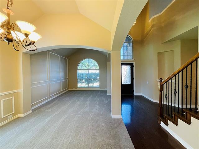Building Photo - 613 Marlee Dr