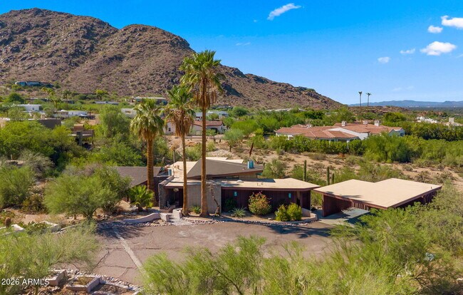 Foto del edificio - 6102 E Quartz Mountain Rd