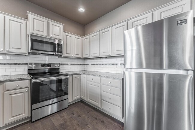 Foto del edificio - 3814 SW Peachwood Dr