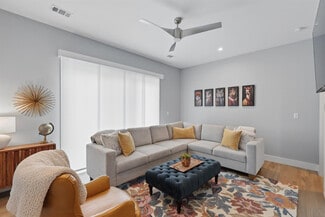 Building Photo - 428 Highwoods Trl