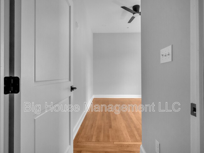 Foto del edificio - 707 Druid Park Lake Dr