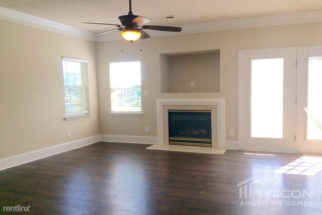 Foto del edificio - 13215 Crooked Pine Ct