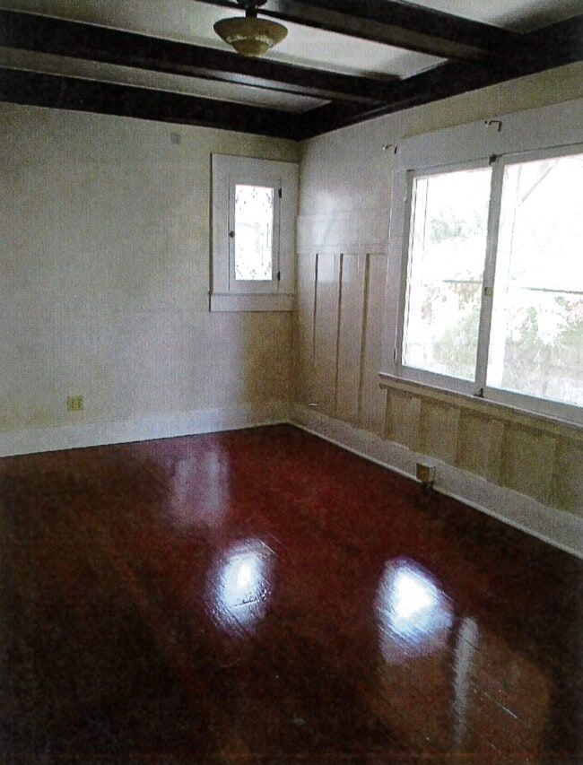 Bedroom - 1423 Cabrillo Ave