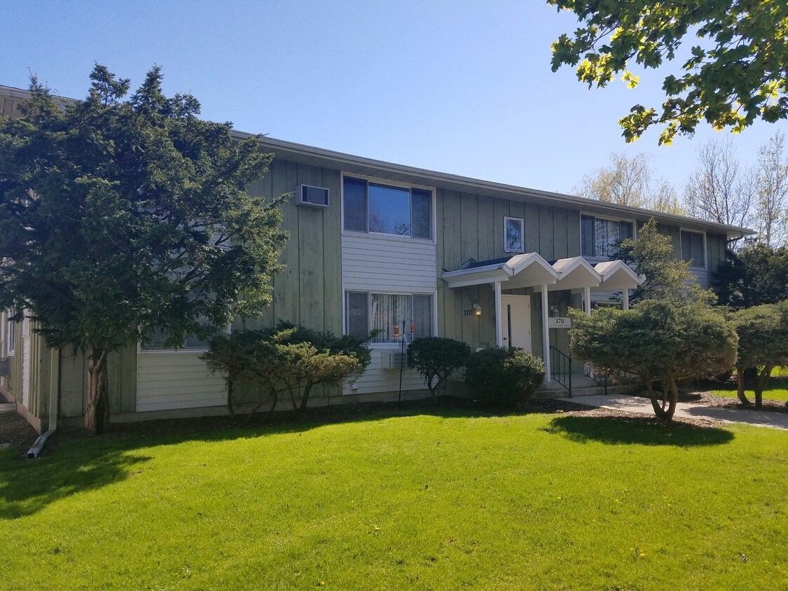 Primary Photo - Multi Family in Fond Du Lac