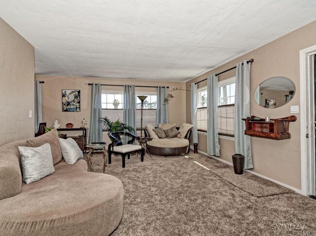 Sala de estar - 504 S 46th St