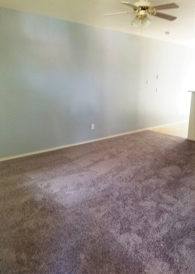 Foto del edificio - 313 Creek St