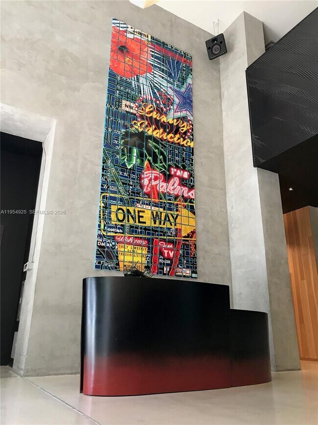 Foto del edificio - 151 SE 1st St