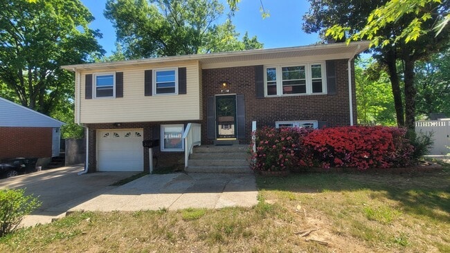 Building Photo - 3807 Danbury Ct