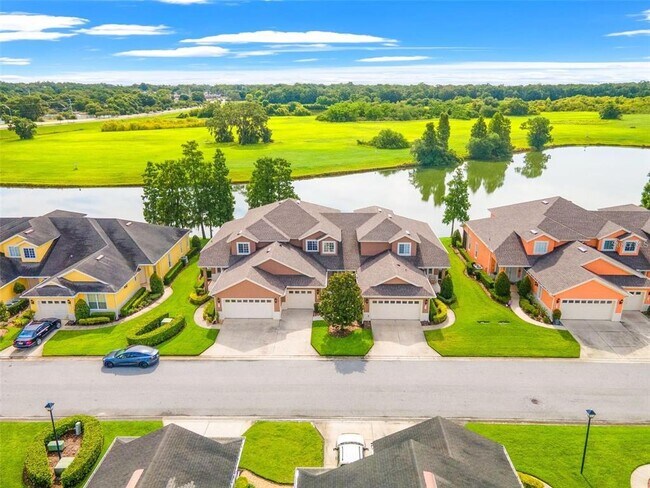 Foto del edificio - 2946 Mission Lakes Dr