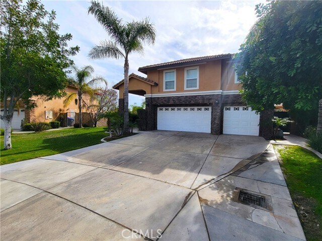 Building Photo - 3051 Portola St