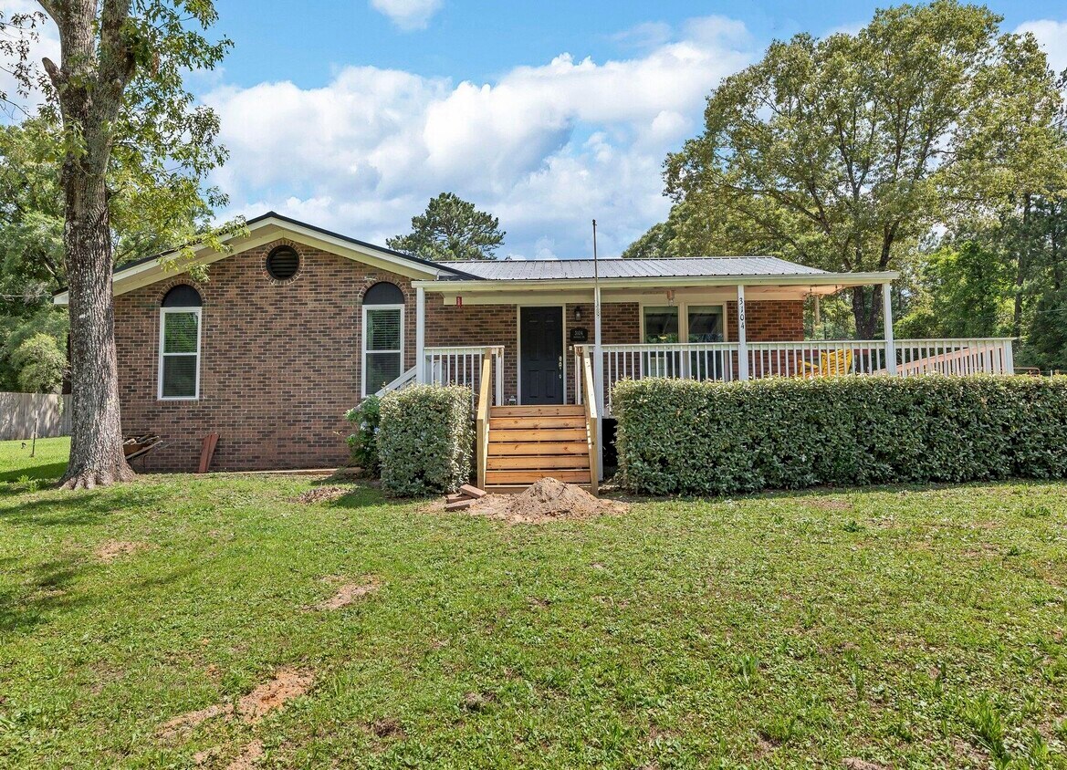 Primary Photo - 3104 Bay Ridge Dr