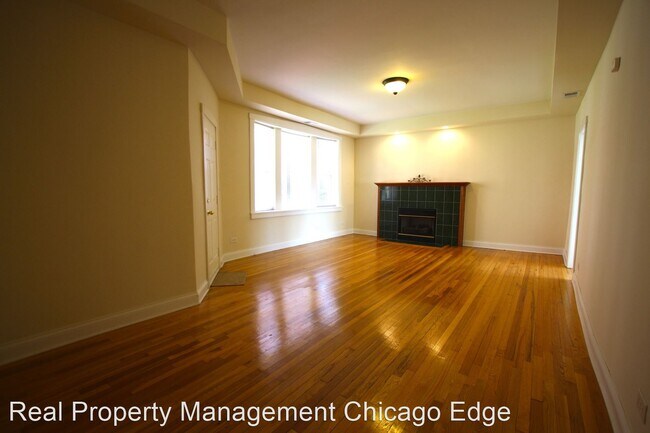 Building Photo - 6107 S Kimbark Ave