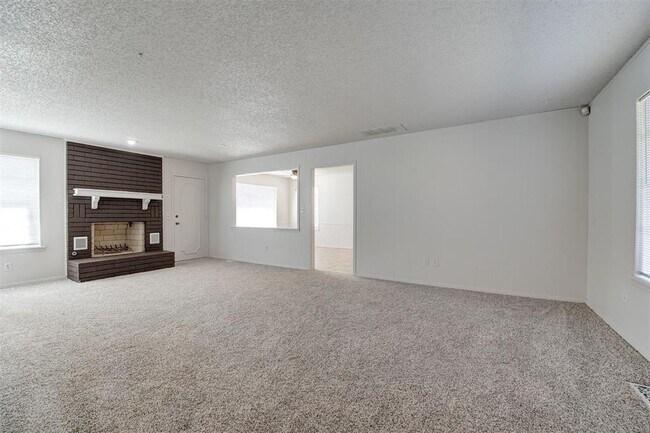 Foto del edificio - 524 Sherwood Ln