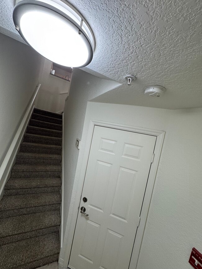 Building Photo - 1521 Legacy Club Dr