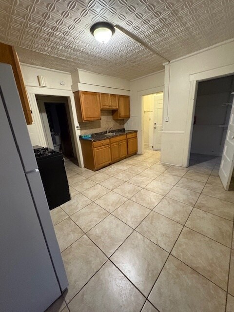 Foto del edificio - 315-317 Maplewood Ave