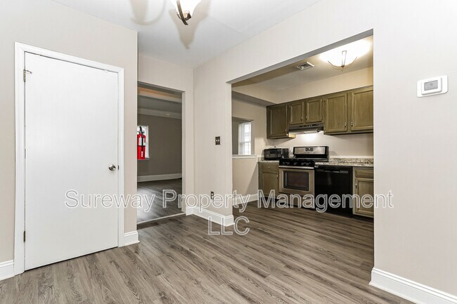 Foto del edificio - 811 Wesley Ave