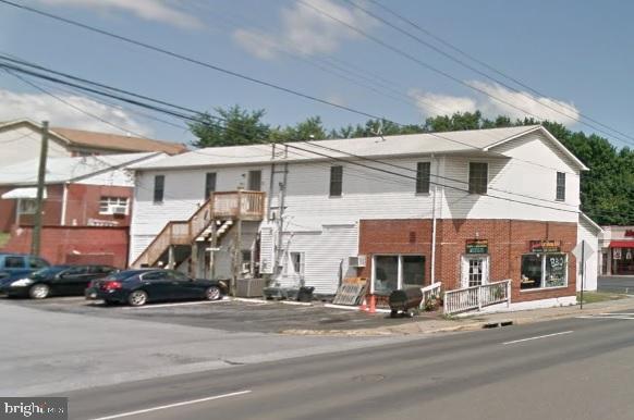 Primary Photo - 1202 N Royal Ave