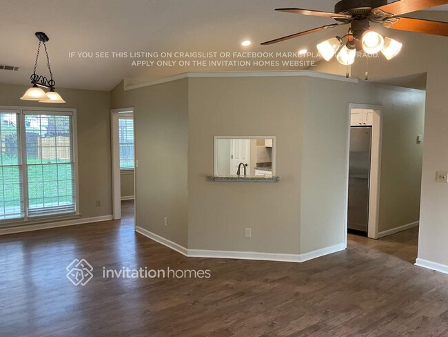 Foto del edificio - 3105 Windwood Trail