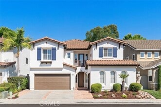 Building Photo - 10 Lyon Ridge