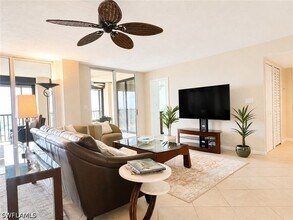 Building Photo - 5601 Turtle Bay Dr
