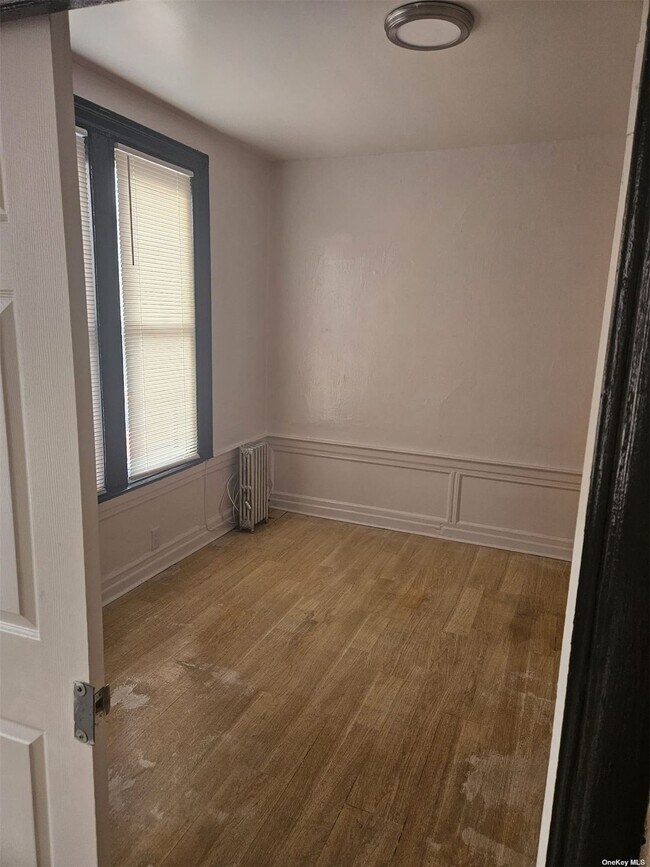 Foto del edificio - 90-46 80th St