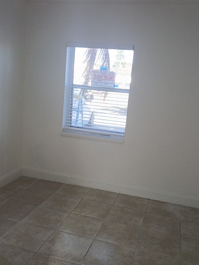 Foto del edificio - 1113 19th Ave N