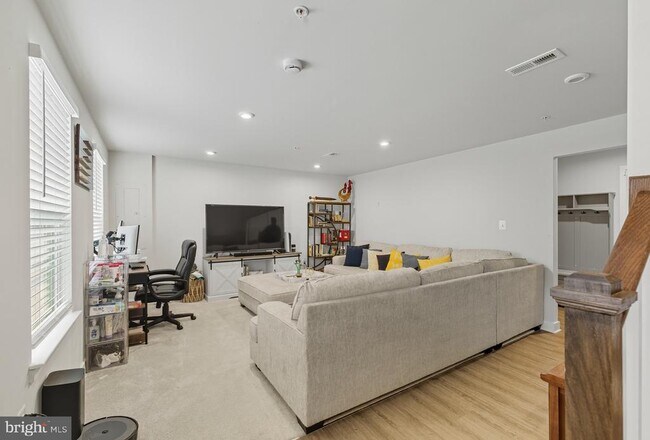 Foto del edificio - 5503 Billenca Ln