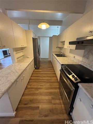 Building Photo - 1934 Hoohai St