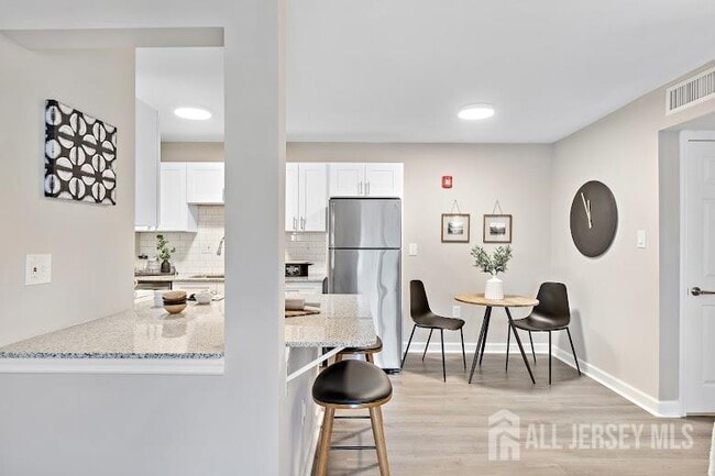 Foto del edificio - 1000 Pheasant Hollow Dr