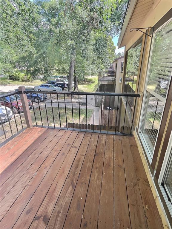 18 Lakeway St Unit 18, Panorama Village, TX 77304 Condo for Rent in