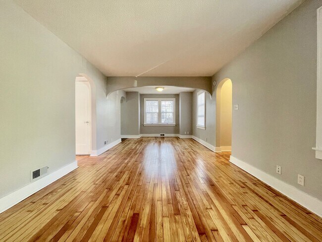 Foto del edificio - Two Bedroom Home in Muskegon