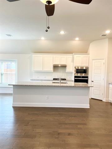 Building Photo - 4428 Mill Falls Dr
