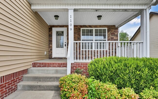 Building Photo - 1109 Ishee Dr