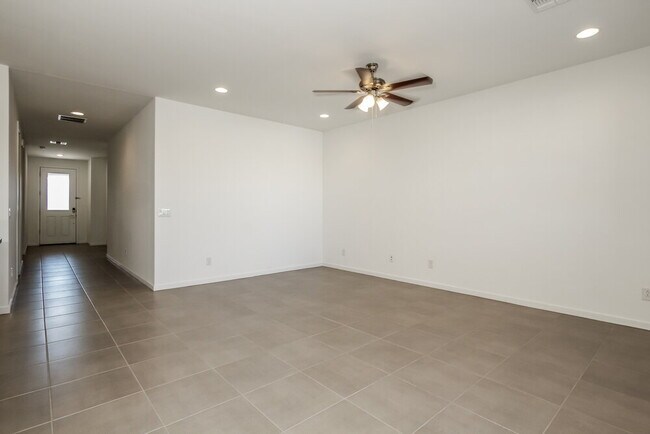Foto del edificio - 5630 W Notch Hill Rd