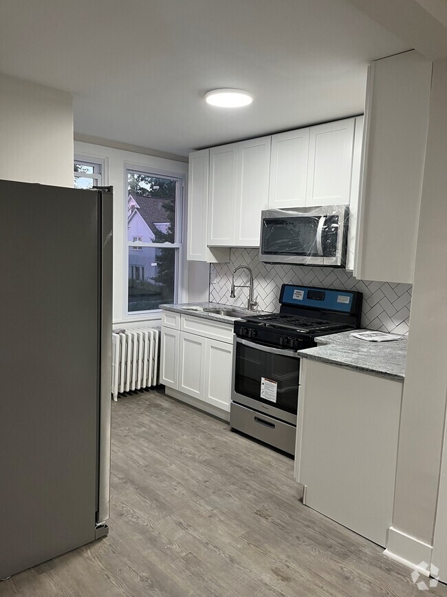 Beverly Hills Apartments for Rent Upper Darby Township, PA 83