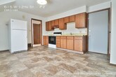 Primary Photo - 615 W 12th St