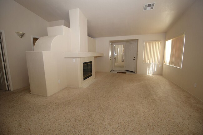 Foto del edificio - SOUTHWEST - 1 STORY HOME - 89147