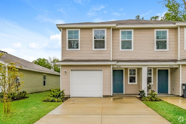 Building Photo - 45380 Red Brick Dr