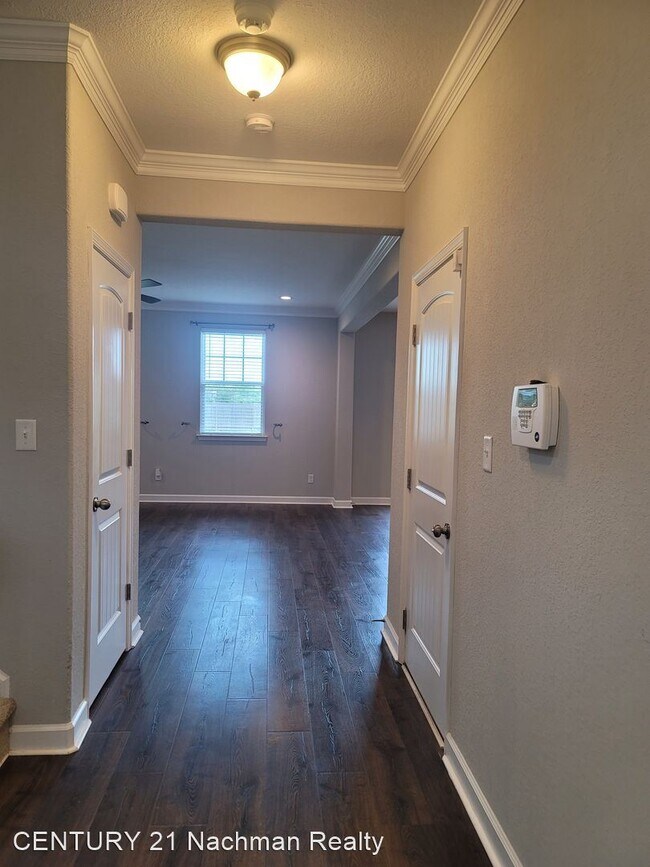 Foto del edificio - 5 br, 3.5 bath House - 2552 Woolsey Street