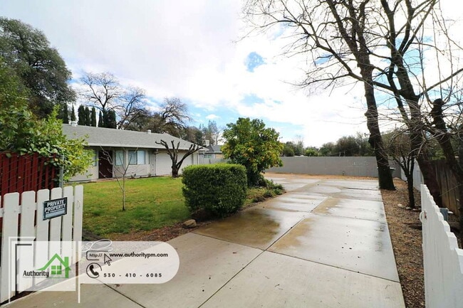 Building Photo - 1063 Harpole Rd