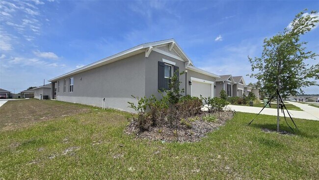 Building Photo - 802 Ballantyne Dr