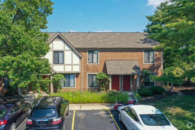 Building Photo - Danbury Meadows Apartments