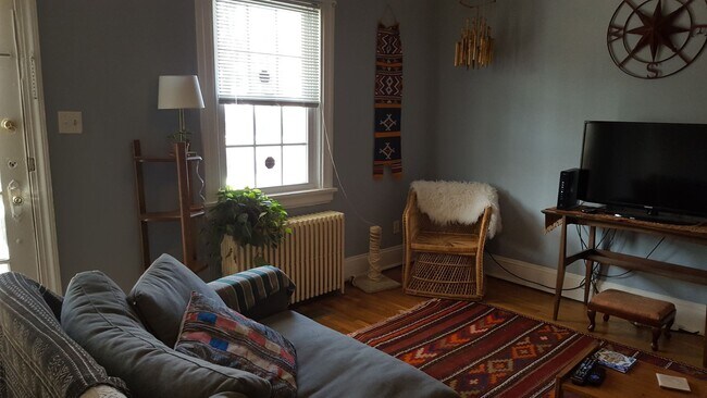 Foto del edificio - 3228 W Grace St