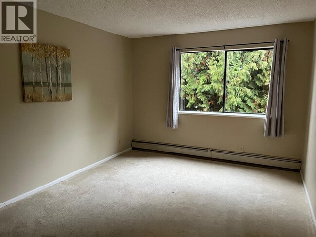 Building Photo - 8640 Citation Dr