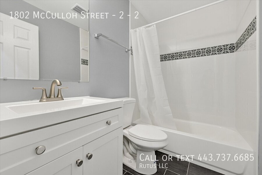 Foto principal - 1802 McCulloh St