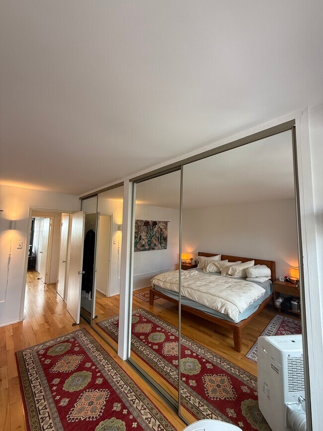 Foto del edificio - 6118 N Sheridan Rd